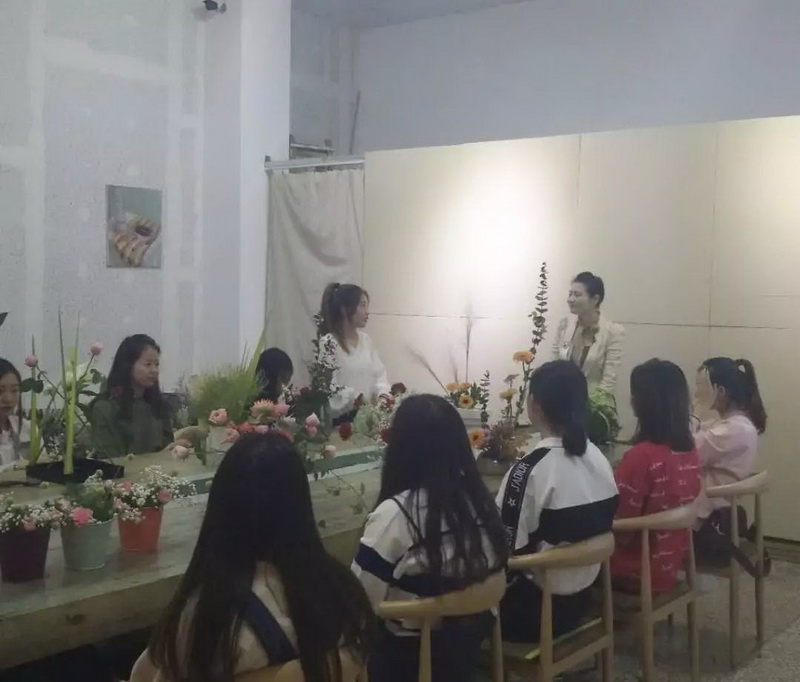 微信图片_20181128174029.jpg 微信图片_20181128174029.jpg