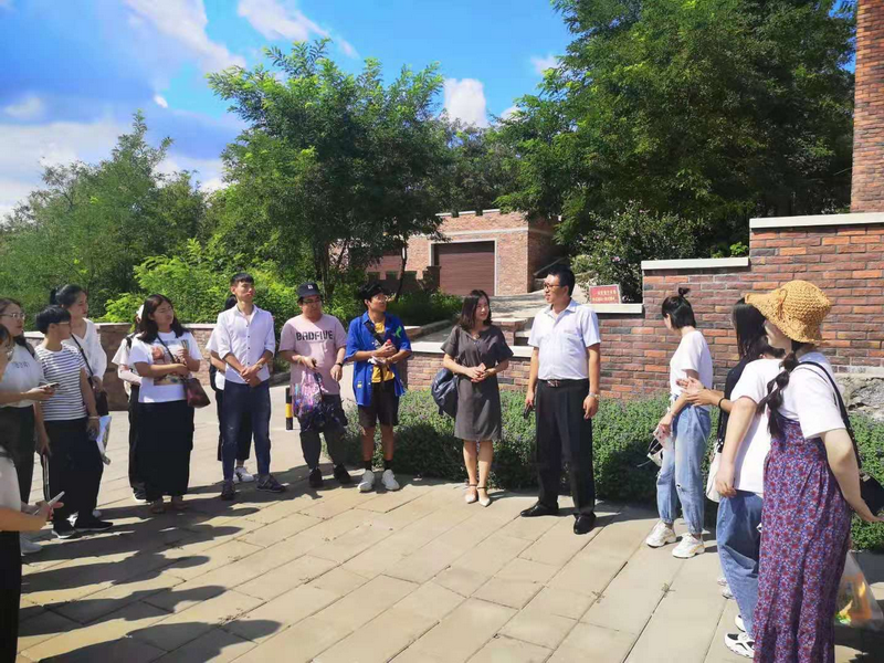 图片2.png 图片2.png