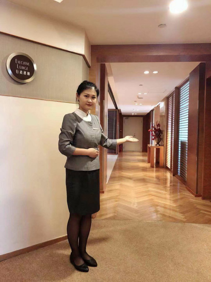 2014�?冯思慧 大连凯宾斯基大饭店行政楼层主管~1.jpg 2014�?冯思慧 大连凯宾斯基大饭店行政楼层主管~1.jpg